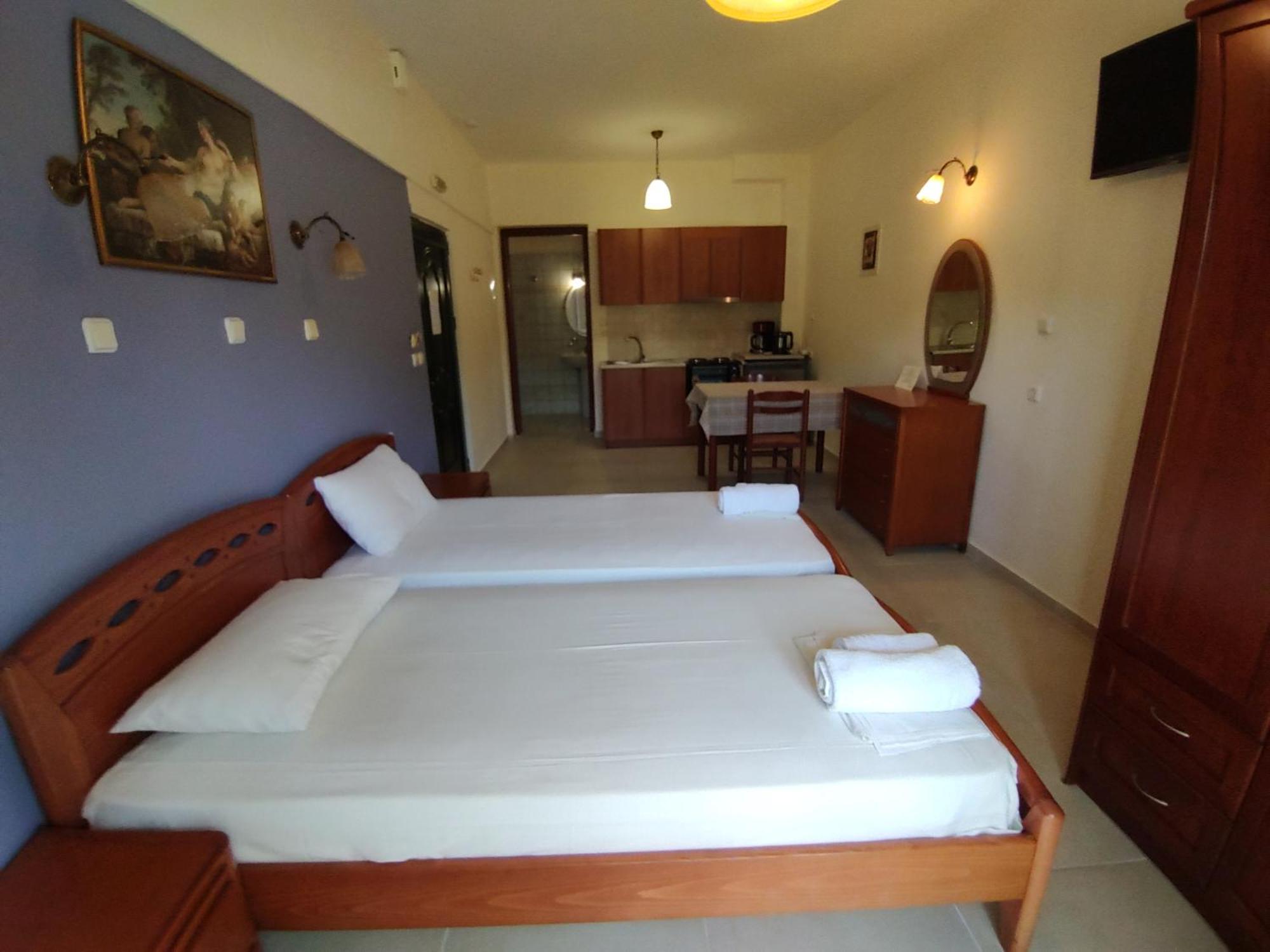 Dimas V House Aparthotel Парга Екстериор снимка