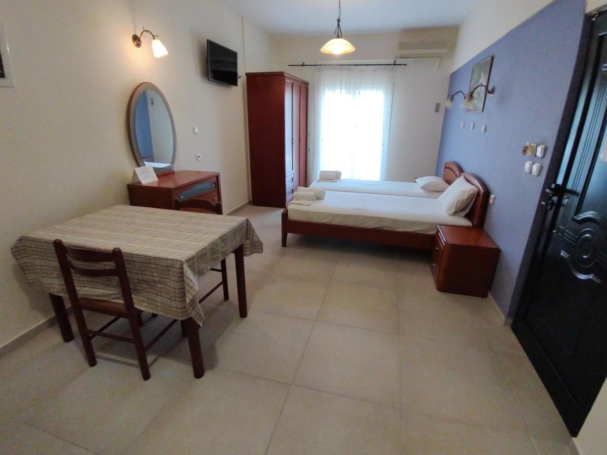 Dimas V House Aparthotel Парга Екстериор снимка