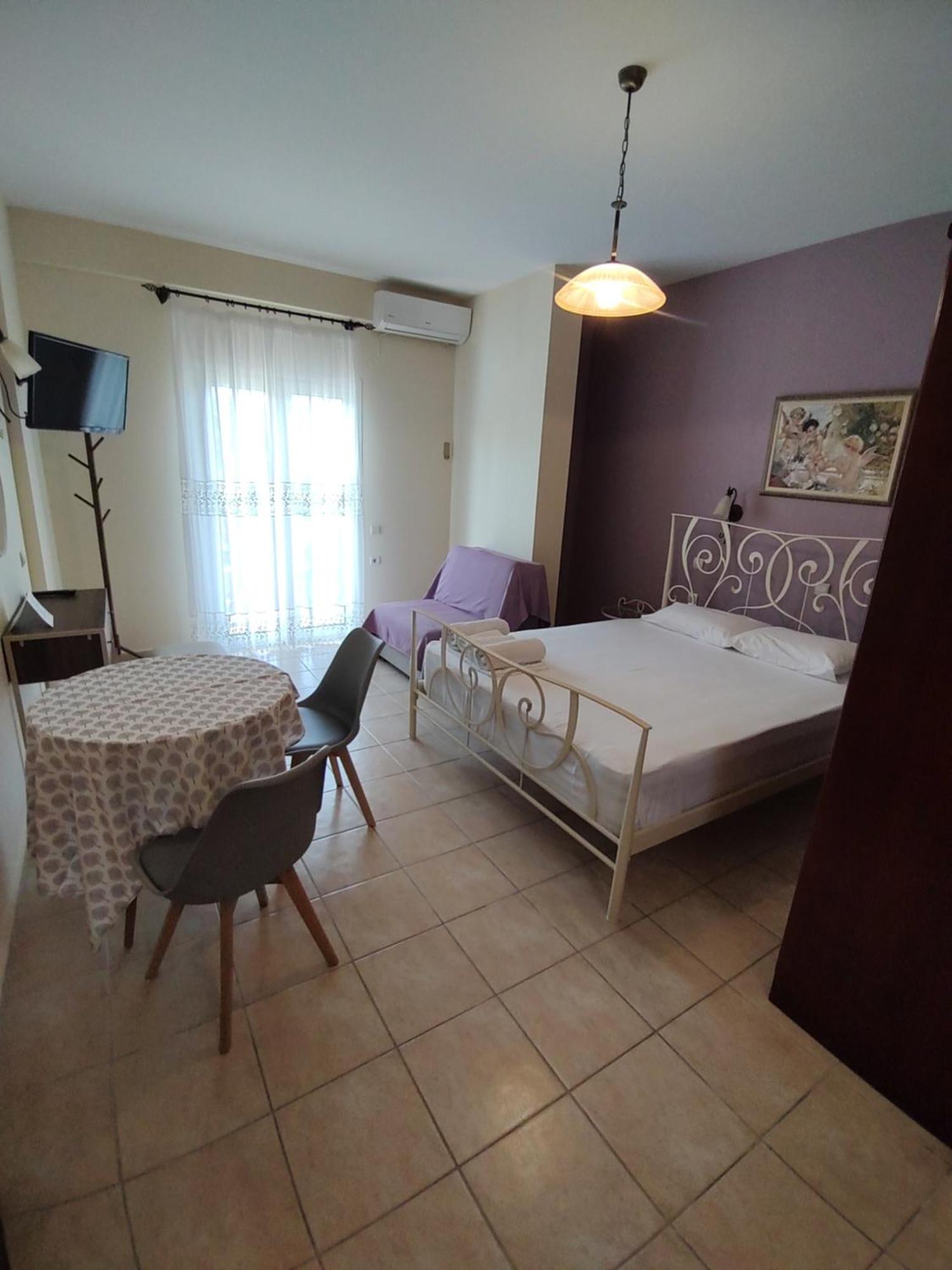 Dimas V House Aparthotel Парга Екстериор снимка