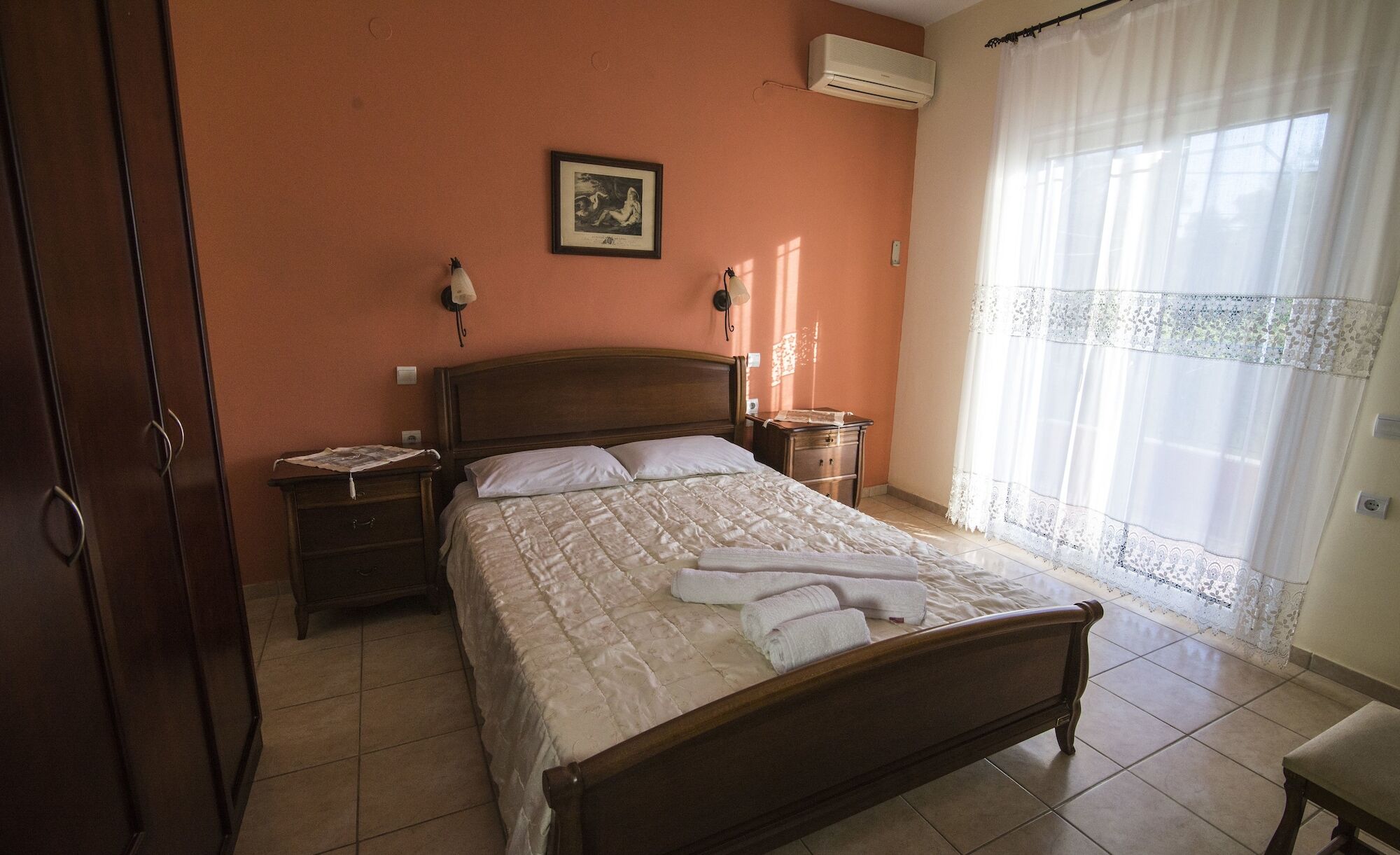 Dimas V House Aparthotel Парга Екстериор снимка